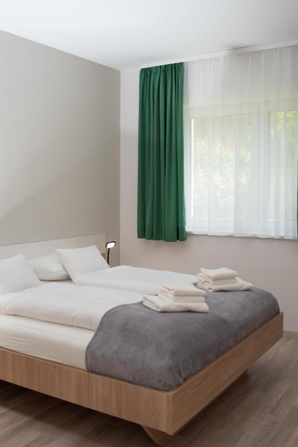 Twins Apartman Hévíz Exteriér fotografie