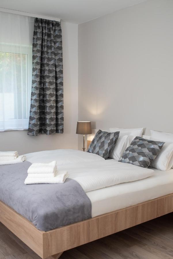 Twins Apartman Hévíz Exteriér fotografie