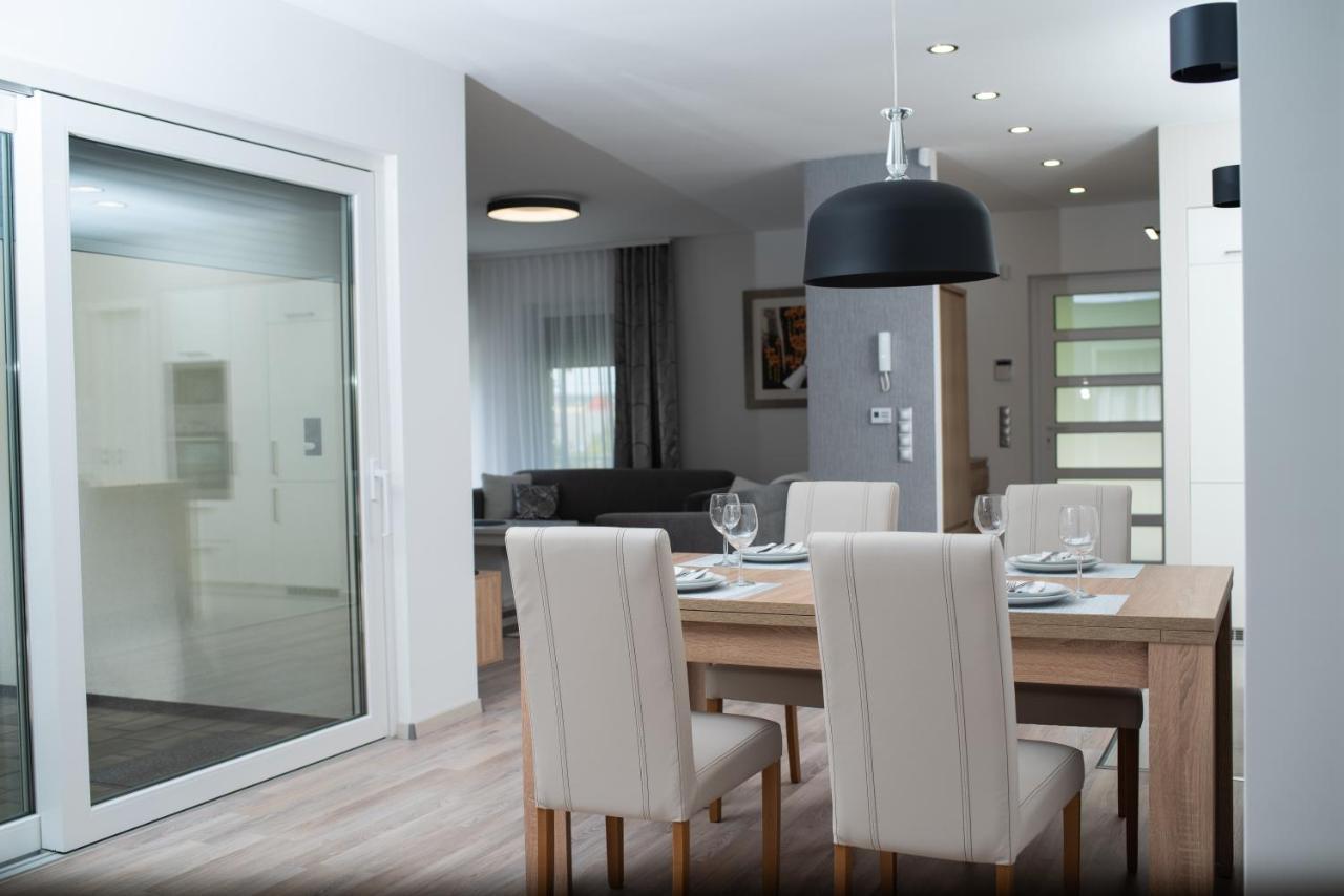 Twins Apartman Hévíz Exteriér fotografie