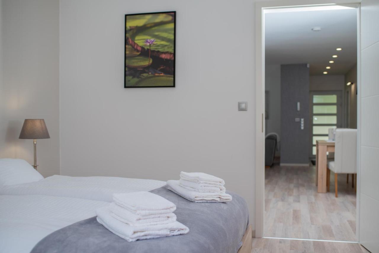 Twins Apartman Hévíz Exteriér fotografie
