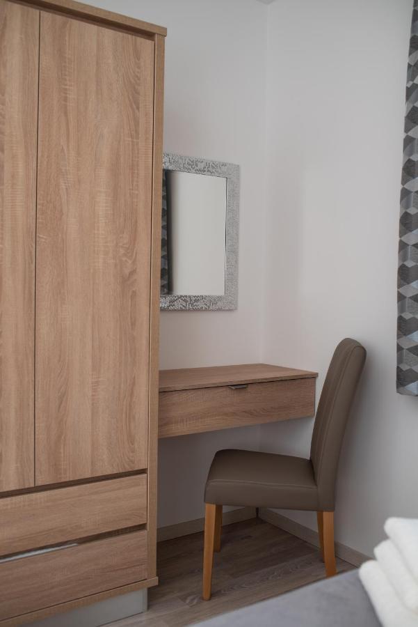 Twins Apartman Hévíz Exteriér fotografie